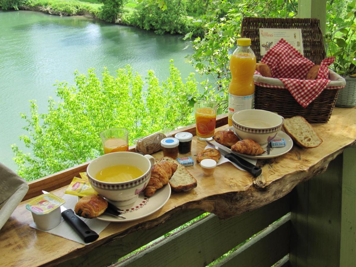 Camping Belle Riviere Chaniers Екстериор снимка