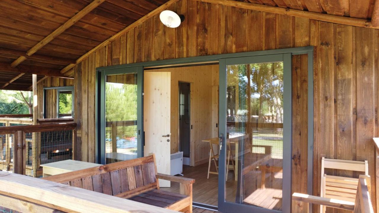 Camping Belle Riviere Chaniers Екстериор снимка